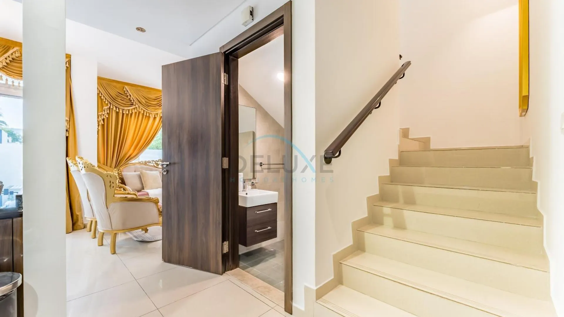 Lägenhet Community And Pool View 3Br Townhouse, Minutes From Desert Camp,Damac Hills 2 Amargo By Deluxe Holiday Homes Dubai